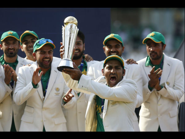 Pakistan wins Champions Trophy, crushes arch-rival India Pakistan wins Champions Trophy, crushes arch-rival India